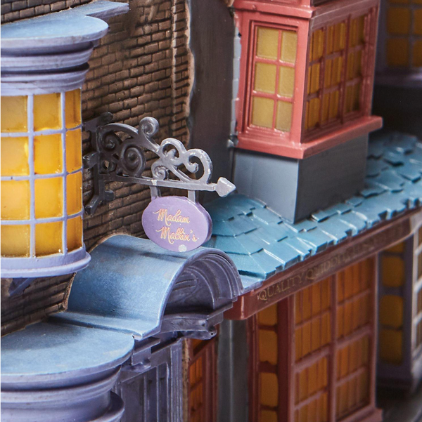 Wizarding World of Harry Potter Diagon Alley Light Up Book Ends